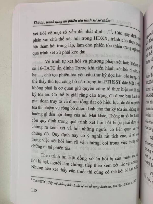 Thủ tục tranh tụng tại phiên toà hình sự sơ thẩm (tái bản lần thứ nhất) - Hình ảnh 12